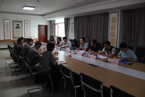 郑州航空港兴港投资集团有限公司一行到best365官网参观调查